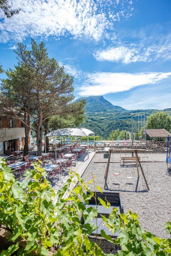 Camping Le Champ Long Hotel La Salle-en-Beaumont Kültér fotó